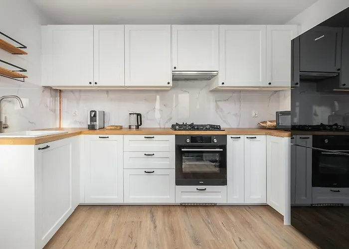 Near The Warta River By Renters Lägenhet